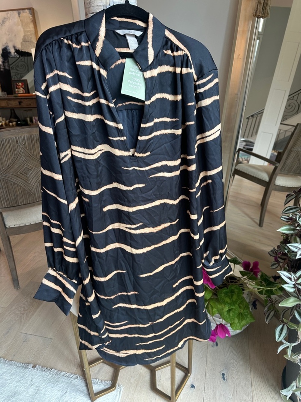 H&M Black Shift Dress with Cream Brushstroke Print